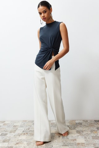 Top - Anthracite