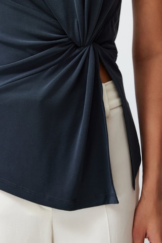 Top - Anthracite