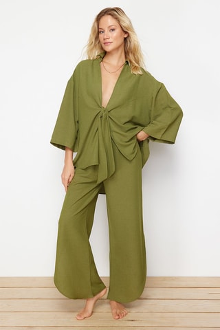 Chemisier noué et pantalon - Kaki