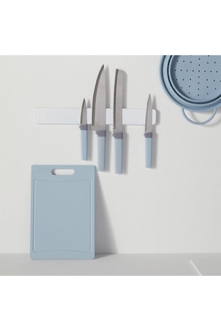 2 tábuas de cortar em madeira e silicone