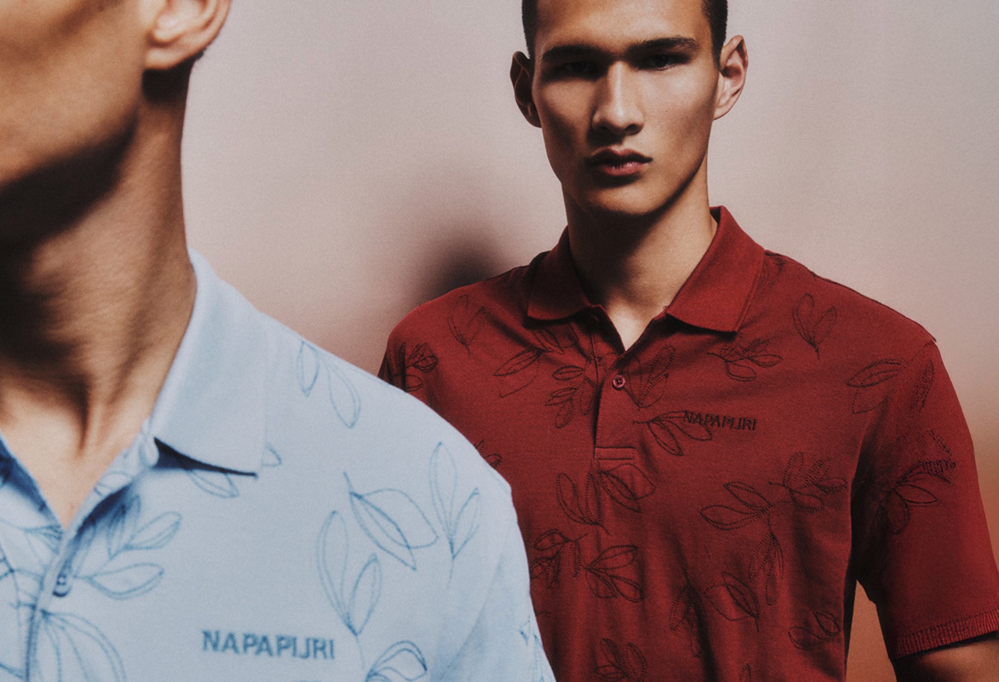 NAPAPIJRI à prix discount sur SHOWROOMPRIVÉ