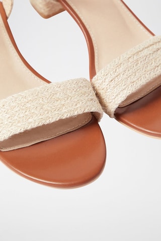 Sandales à talons Beige