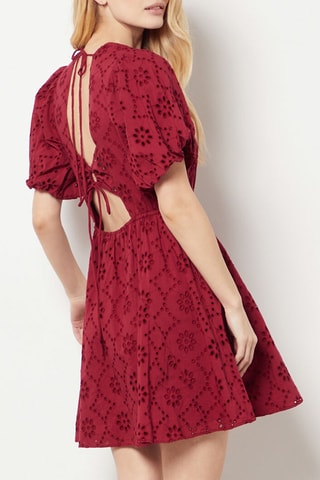Robe patineuse en broderie anglaise - Rouge