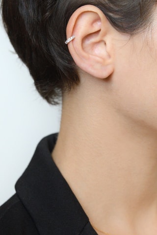 Earcuff Shining earcuff 
Ouro branco