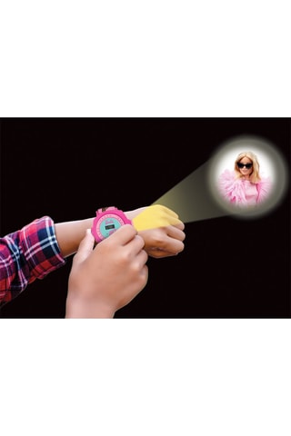 Relógio digital Barbie - A partir dos 3 anos