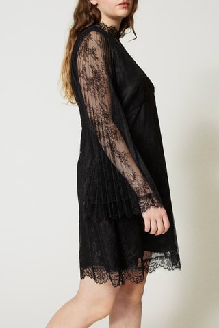Vestido direito de renda - Preto