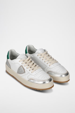 Sapatilhas em couro de vitelo Nice low - Branco