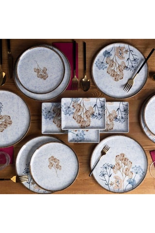 Serviço de pequeno-almoço em porcelana - 18 peças
