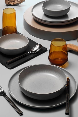 Serviço em porcelana 18 peças