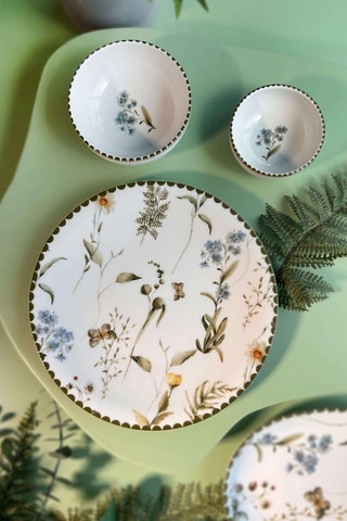 Service en porcelaine - 14 pièces