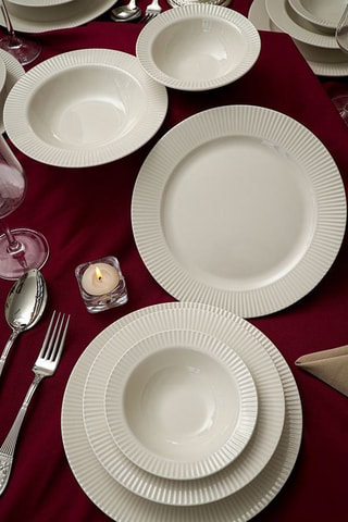 Serviço em porcelana - 18 peças