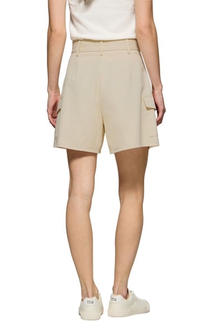 Short relaxed - Beige