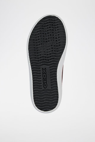 Baskets Noir et rouge