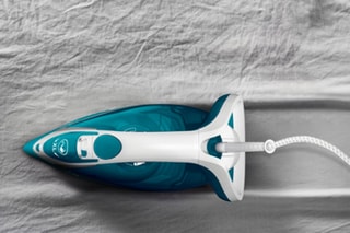 Fer à repasser Easygliss - Semelle Durilium Airglide - 2500 W 