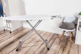 Table à repasser - 130 x 47 x 70/93 cm