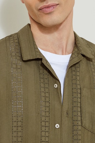 Camisa regular - Verde-claro