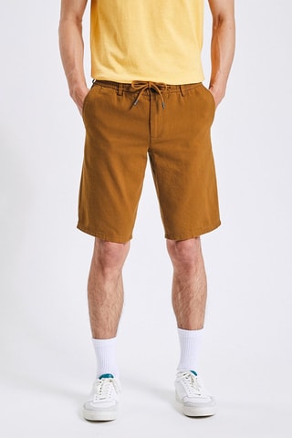 Bermudas Castanho