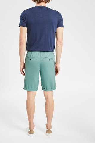 Bermudas Verde