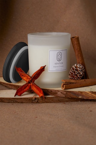 Bougie parfumée Alpine Chalet - 150 g