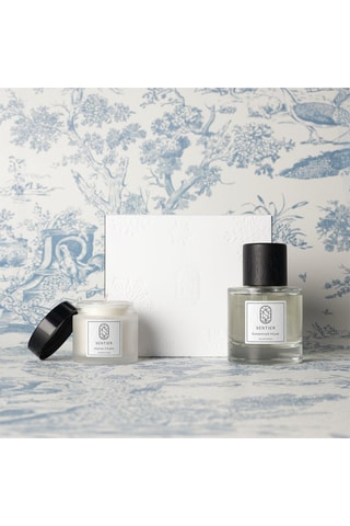 Coffret Festif Esteemed Musk et Alpine Chalet - 2 produits