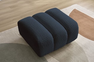 Pouf Talia - Bleu foncé - En tissu bouclette