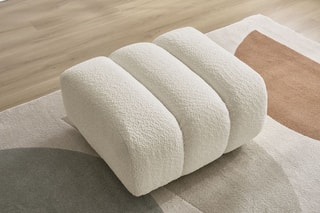Pouf Talia - Beige - En tissu bouclette