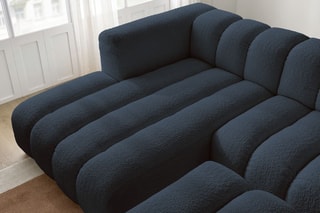 Canapé d’angle gauche et pouf Talia - Bleu foncé - 4 places - En tissu bouclette