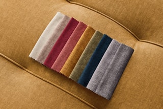 Canapé d’angle droit convertible Arsene - Jaune - 3 places - En tissu velours - Couchage 204 x 135 cm
