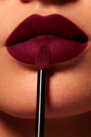Tinta para lábios líquida Electric Nights Signature Matte - 142 Treasured - 30 g