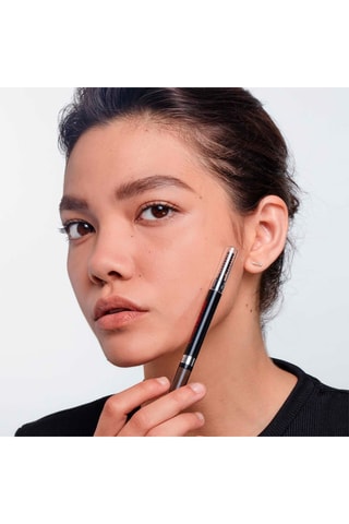 Lápis para sobrancelhas Infaillible Brow 24h - N°3 Dark Brunette - 1 ml