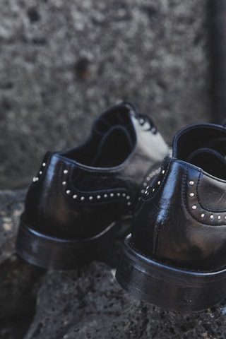 Derbies em couro envernizado Lea - Preto