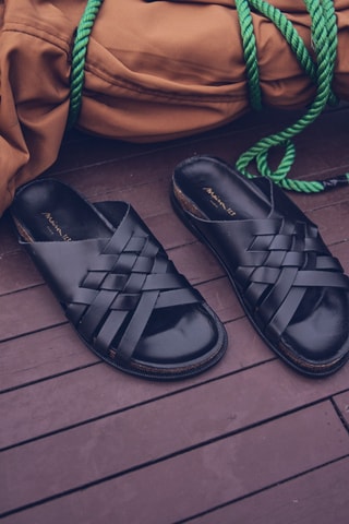 Mules em couro Vadim - Preto