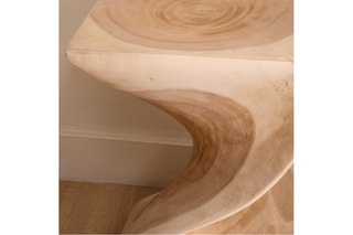 Mesa de cabeceira em madeira de Trembesi - 30 x 45 x 30 cm