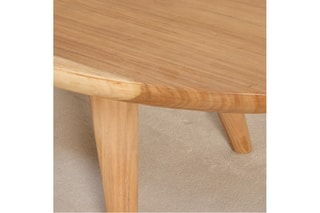 Mesa de centro em madeira de sungkai - 150 x 35 x 54 cm