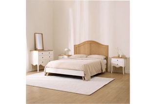 Cómoda de 3 gavetas em madeira de sungkai - 97,5 x 87,5 x 44 cm