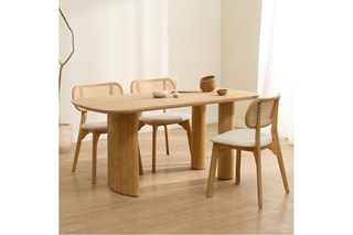 Mesa de jantar em madeira de sungkai - 160 x 76 x 80 cm