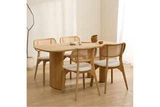 Mesa de jantar em madeira de sungkai - 160 x 76 x 80 cm