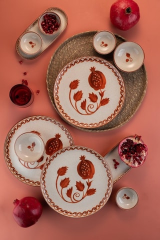 Service petit déjeuner en porcelaine - 15 pièces