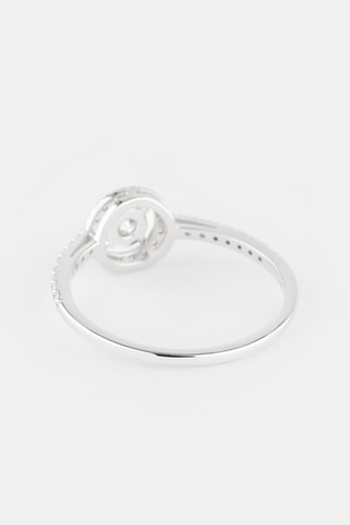 Bague - Or blanc et diamants