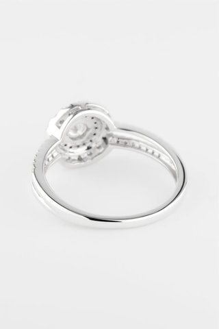 Bague - Or blanc et diamants