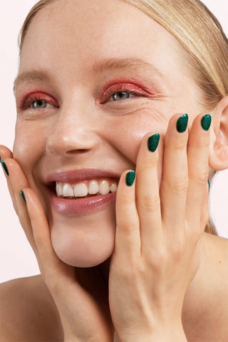 Verniz semi-permanente - N°303 Mermaid Green - 15 ml