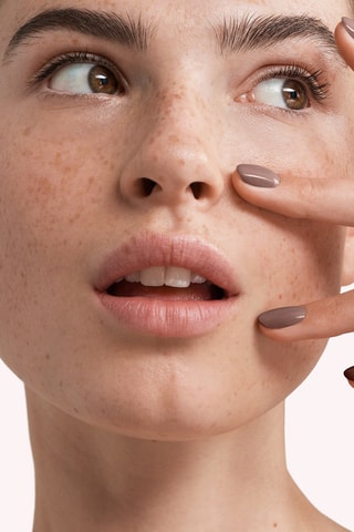 Verniz semi-permanente - N°256 Creamy Taupe - 15 ml