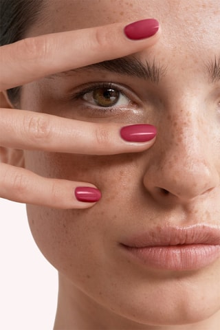 Verniz semi-permanente - N°229 Berry Red - 15 ml