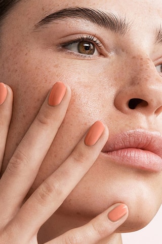 Verniz semi-permanente - N°106 Nude Orange - 15 ml