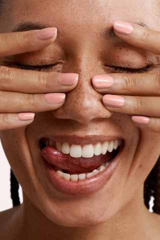 Base coat - Glowy Pink - 15 ml