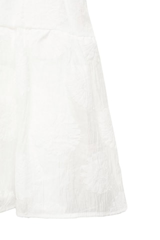 Robe brodée fleurs - Blanc