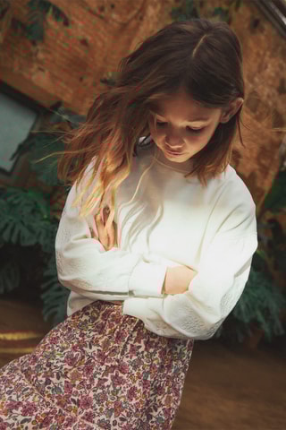 Sweat-shirt avec manches brodées - Blanc cassé