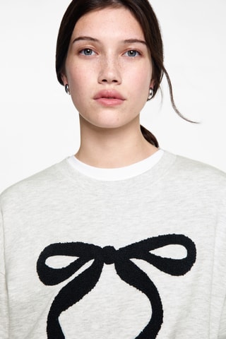 Sweat-shirt motif en relief - Gris clair chiné