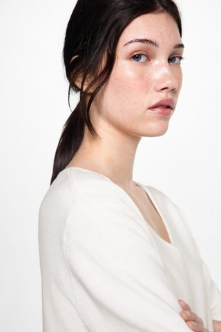 Pull-over à col en V - Blanc cassé