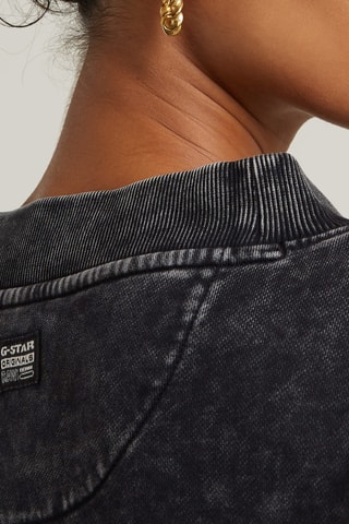 Sweat em algodão biológico Overdyed cropped - Preto